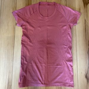 Lululemon Swiftly Tech Short Sleeve Shirt, Size: 6.